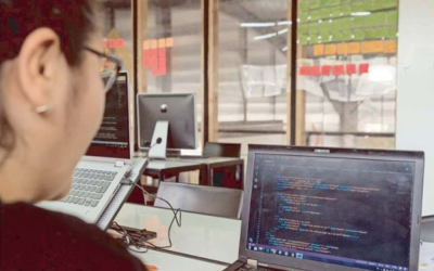 Programación: carrera al alza con conocimientos transversales para el futuro — El Mercurio