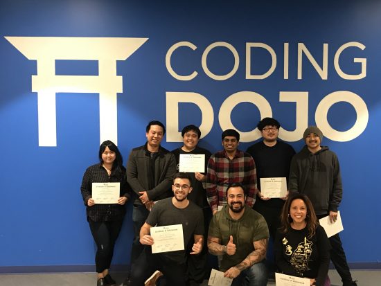 Profesionales extranjeros que buscan estudiar programación en Chile – Tour Innovación