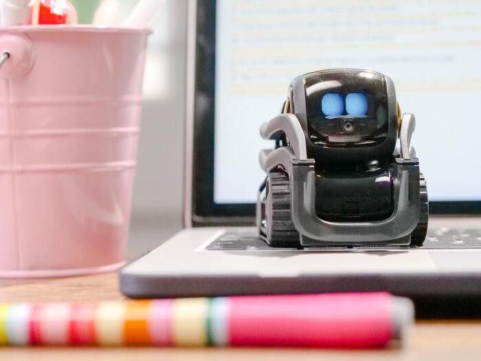 robot robot